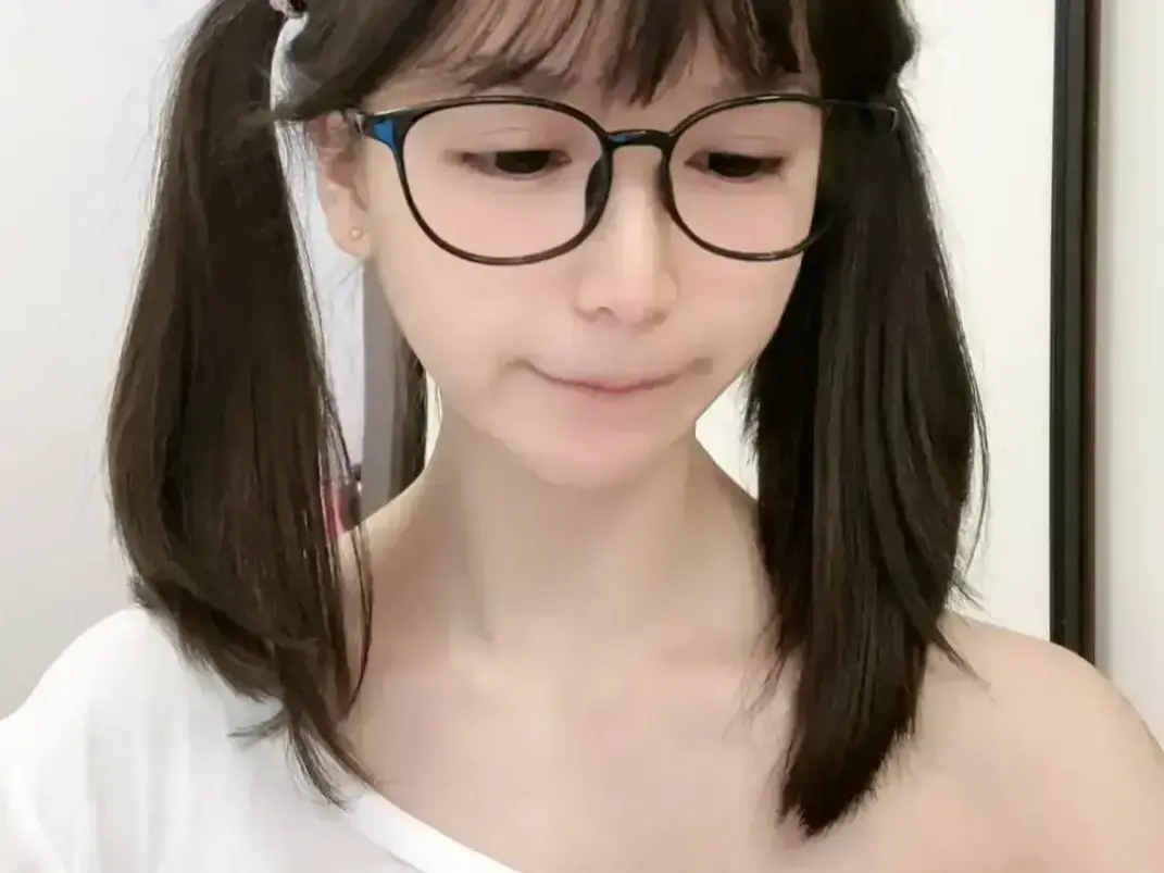 《萌小栖》天才交易员咯咯哒vlog原视频无删减全集免费畅播-资源下载高清资源值得二刷细品