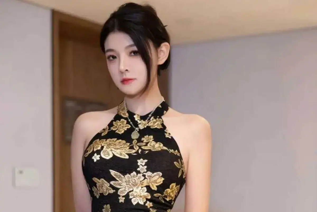 《猫猫碎冰冰》全季4K臻享版无删减-1080P极致画质全网霸榜-完整版资源在线观看-甜蜜互动高能预警引爆今夏