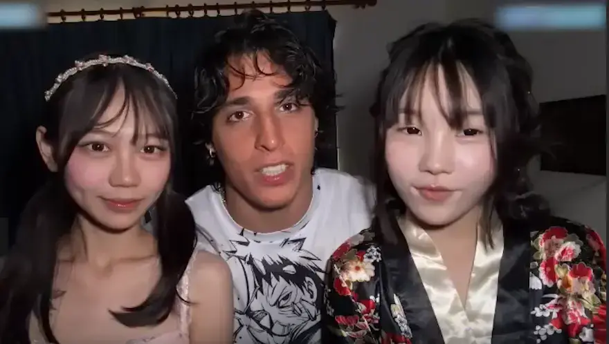 火爆网红gattouz和umi视频全集高清完整版在线观看-无删减跨国情侣合集-夸克网盘分享-不卡顿高清画质-gattouz和umi