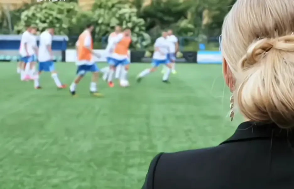 法国喜剧《Footballers'Moms》足球女老板-《Footballers'Moms》无删减HD高清画质-免费在线观看全集